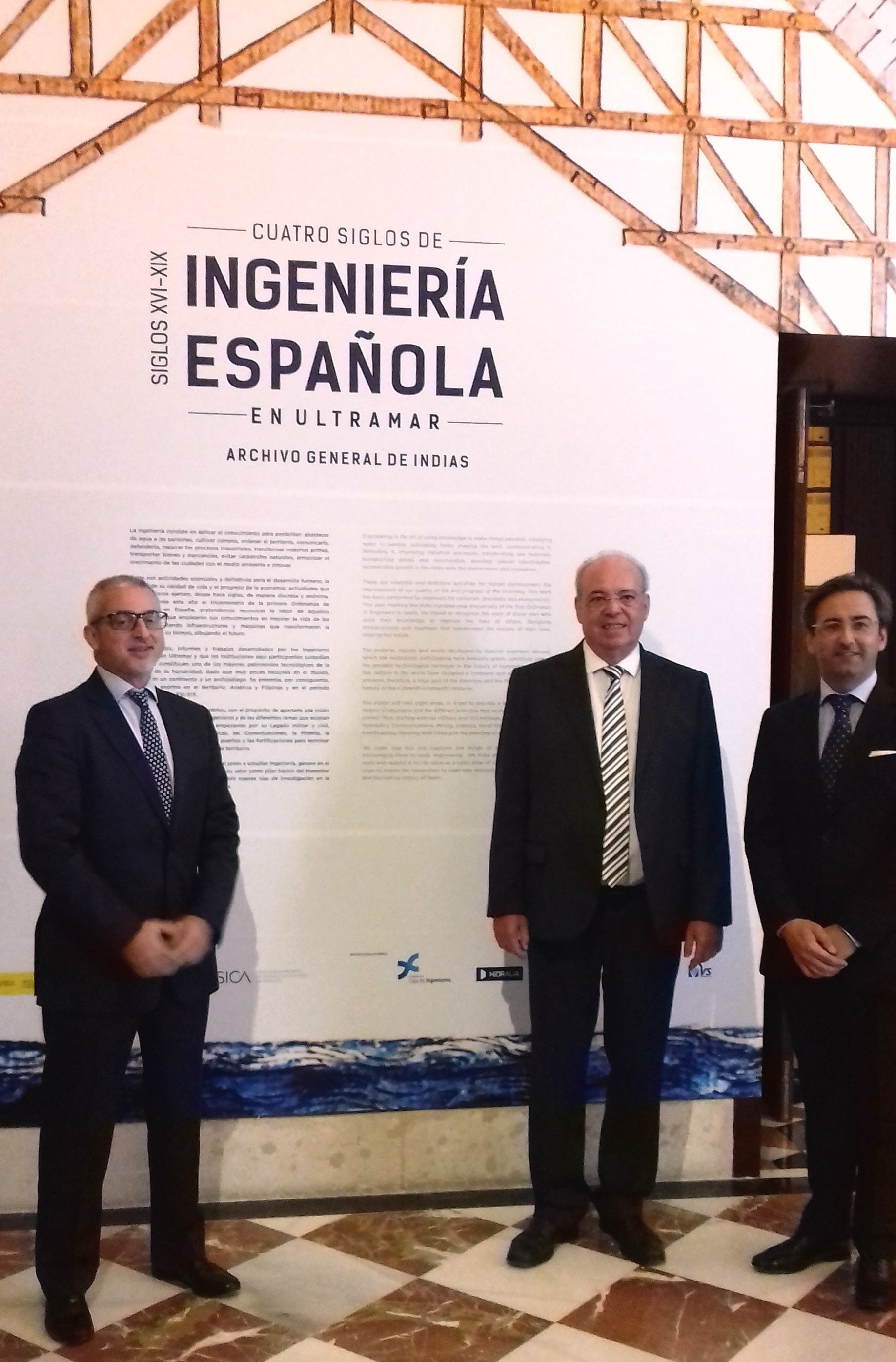 El president de la Fundació Caixa d'Enginyers, José Oriol Sala, a l'exposició